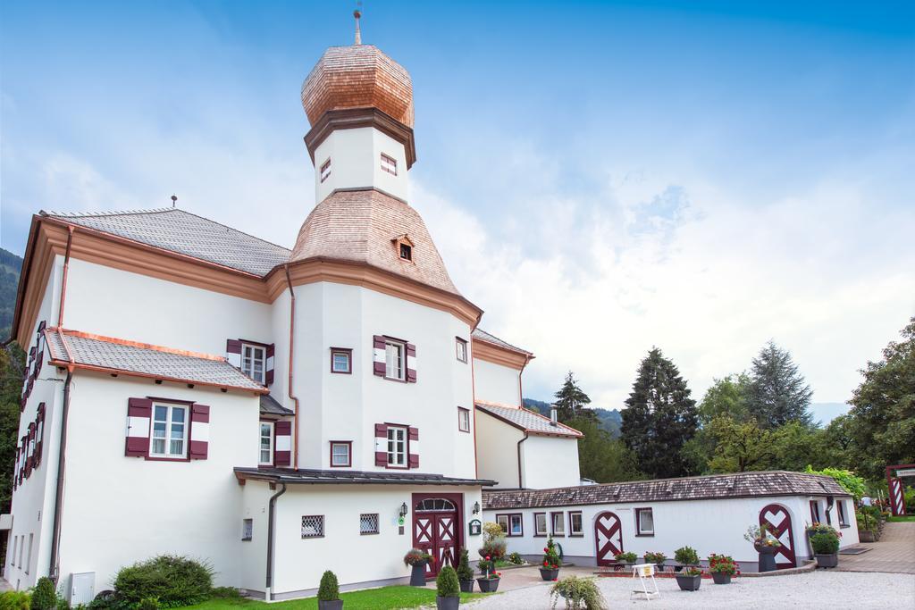 Schlosshotel Mitterhart Швац Екстер'єр фото